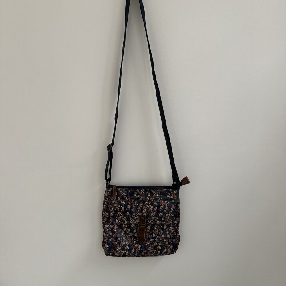 Fat Face British Canvas Crossbody Bag Blue Tan Print Medium Cotton PVC Coating - Picture 2 of 10